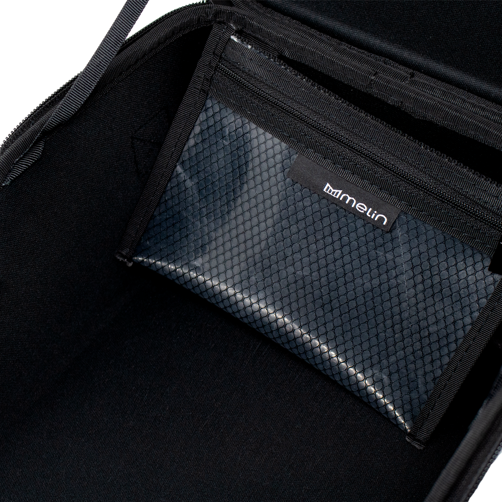 3 Hat Travel Case - Black (A5B8)