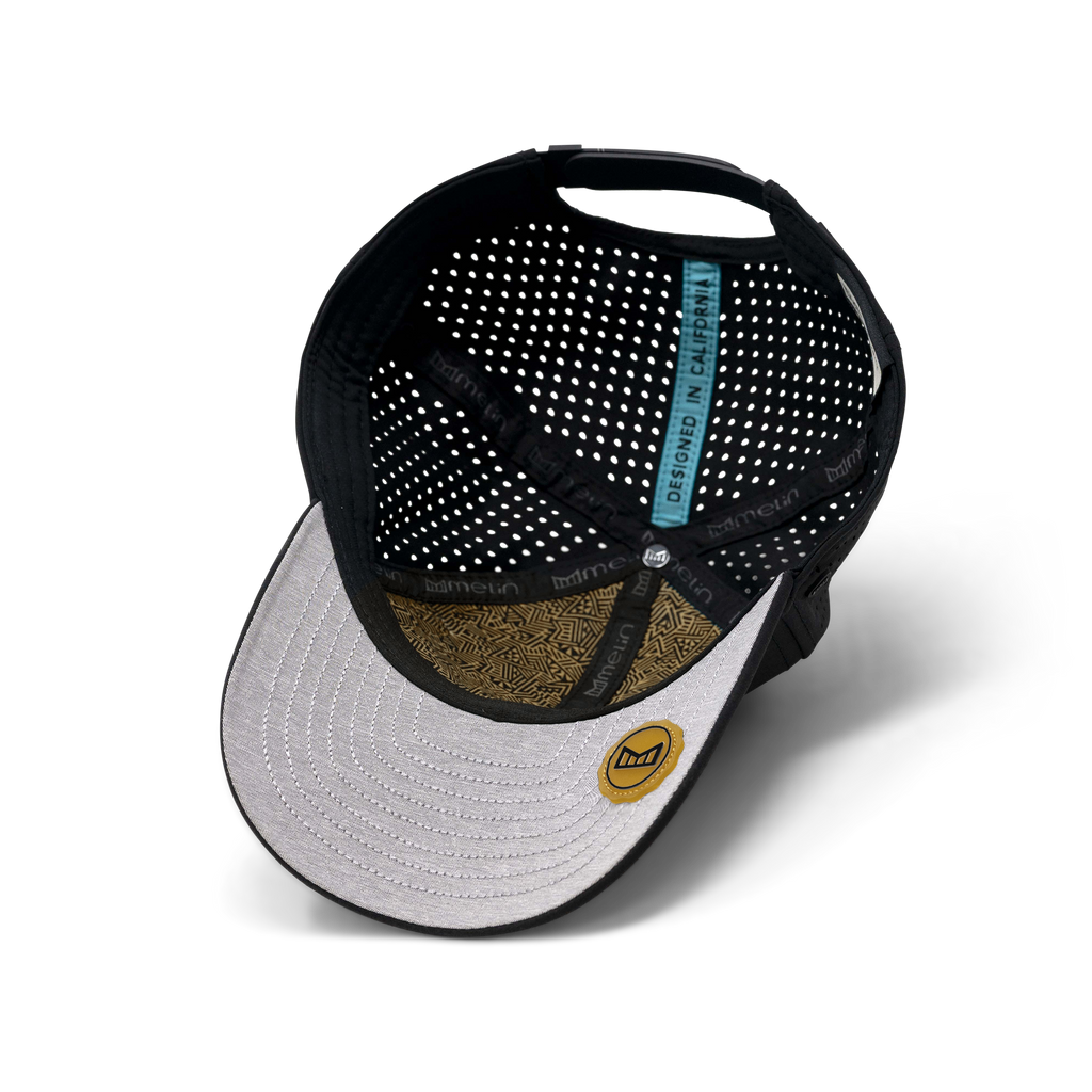 A-Game Icon Hydro - Black / Gum (686Z)