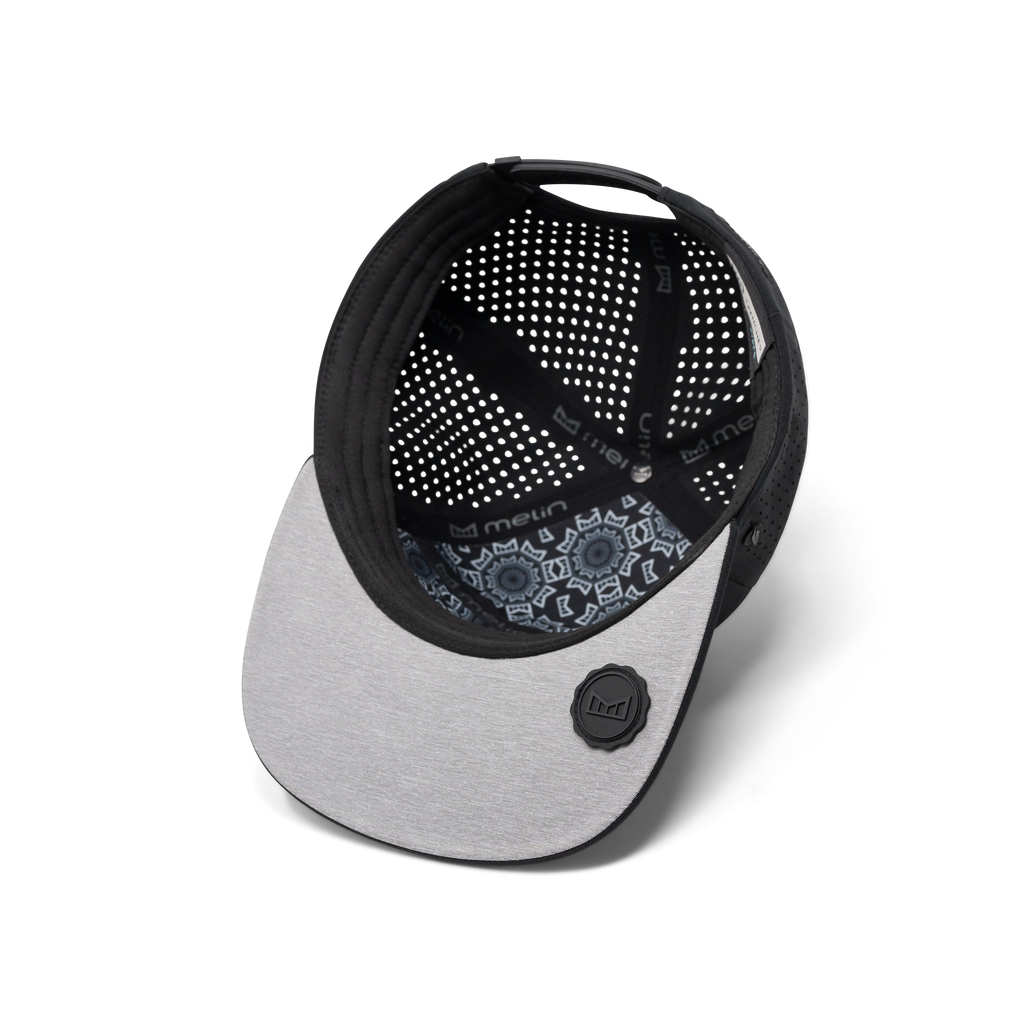 Trenches Hydrolite - Black (AREY)